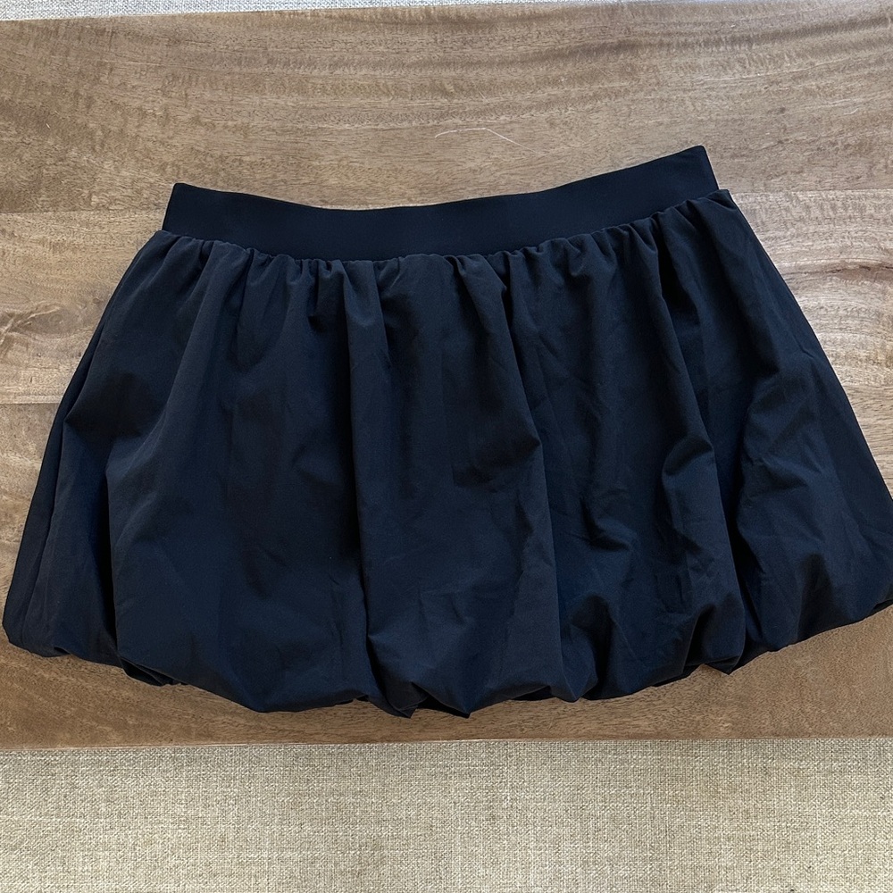 lululemon athletica Black Bubble Skirt - Picture 3 of 4